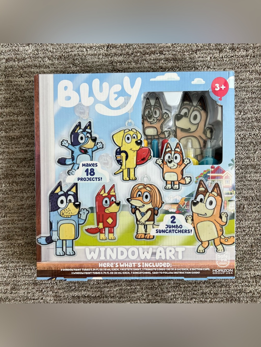 NIB Bluey Window Art Kit